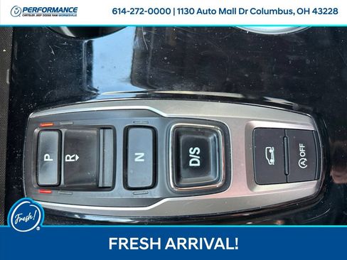 Used 2020 Honda Pilot Touring image 24