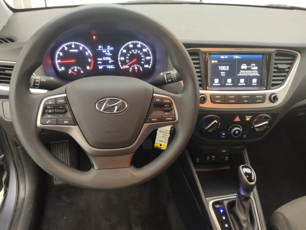 Used 2018 Hyundai Accent SEL FWD image 22