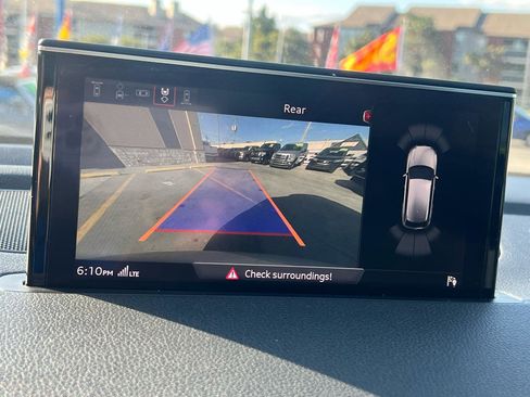 Used 2018 Audi Q7 3.0T Prestige AWD/4WD image 21