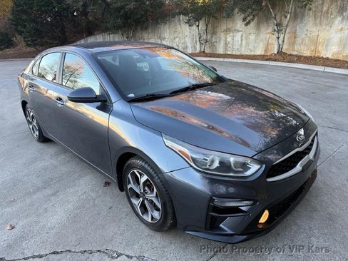 Used 2019 Kia Forte LXS image 3