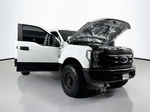 Used 2019 Ford F250 XL AWD/4WD image 15
