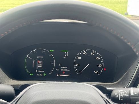 Used 2023 Honda CR-V Sport Touring image 12