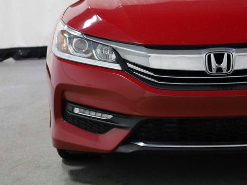 Used 2016 Honda Accord Sport image 15