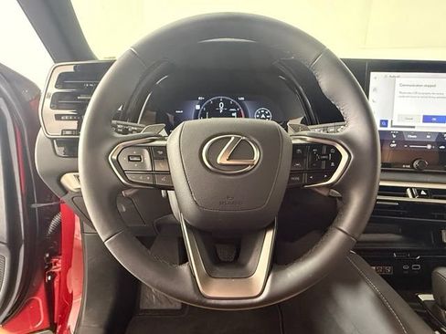 Certified 2025 Lexus RX 350 FWD w/ Technology Package image 28