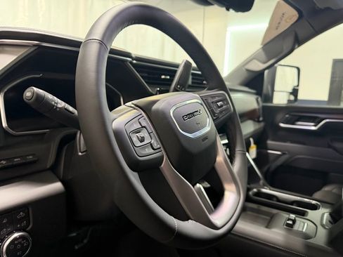 New 2026 GMC Sierra 2500 Denali w/ Denali Reserve Package AWD/4WD image 15