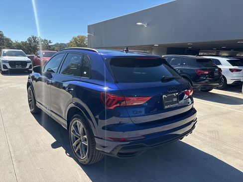 Certified 2025 Audi Q3 2.0T Premium w/ Convenience Package image 8