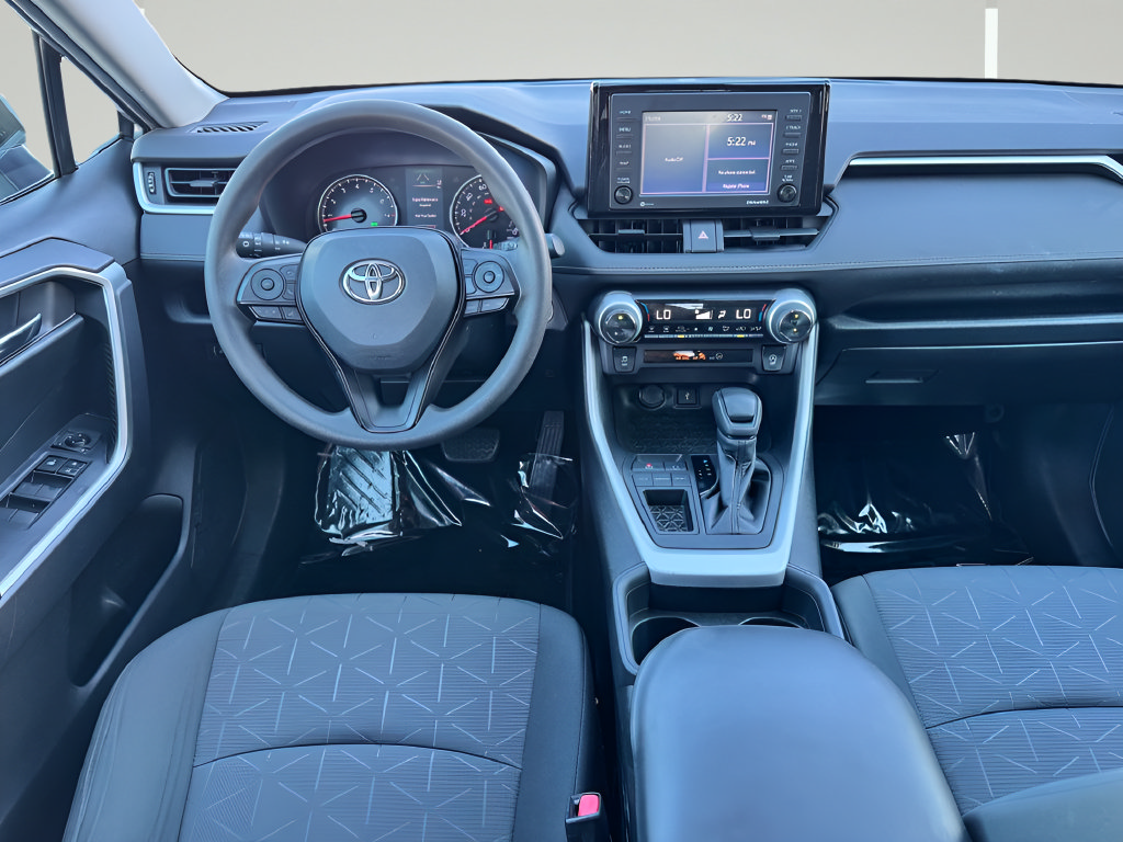 Used 2020 Toyota RAV4 XLE FWD image 10