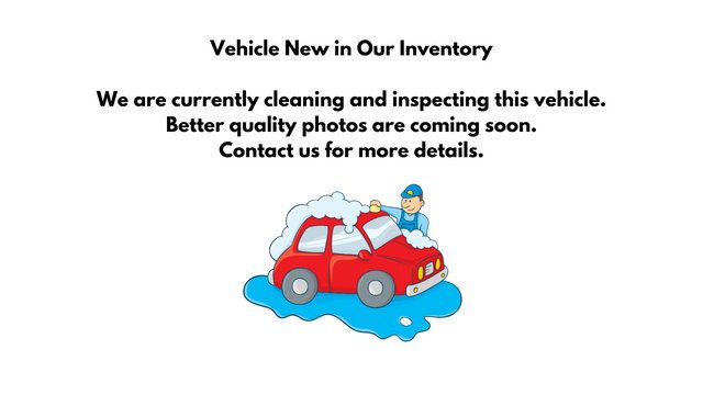 Used 2023 Chrysler Voyager LX FWD image 2
