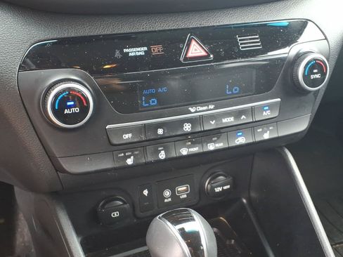 Used 2021 Hyundai Tucson Limited AWD/4WD image 12