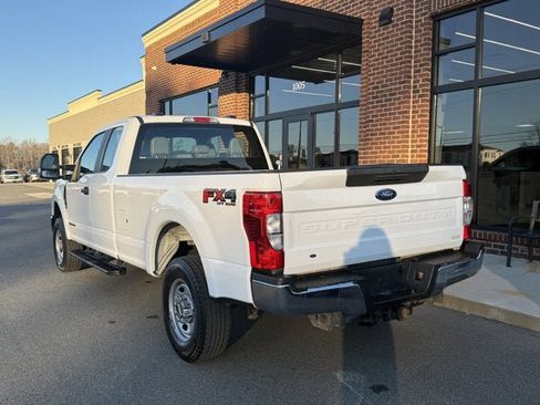 Used 2020 Ford F250 XL w/ Power Equipment Group image 4