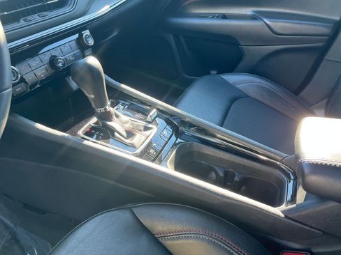 Used 2025 Jeep Compass Trailhawk image 40