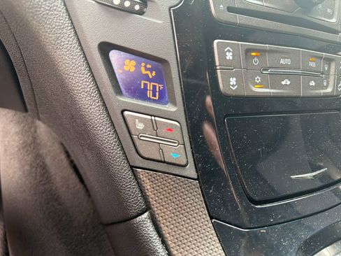 Used 2009 Cadillac CTS V RWD image 34