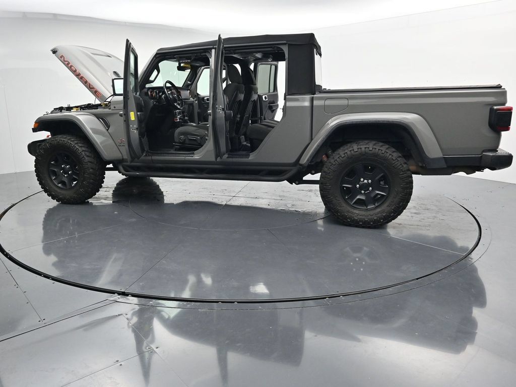 Used 2021 Jeep Gladiator Mojave AWD/4WD image 42