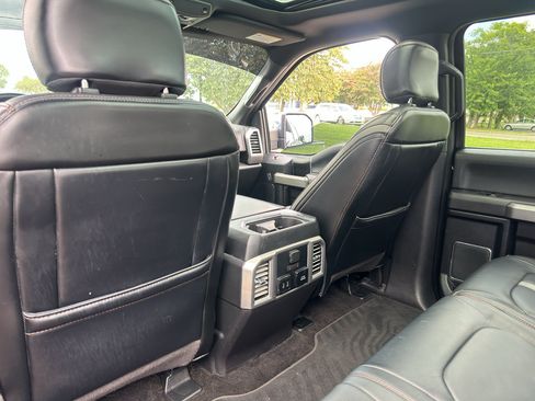 Used 2018 Ford F150 Platinum w/ Technology Package AWD/4WD image 20