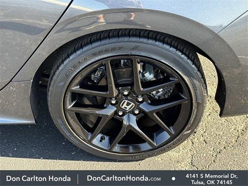 Used 2023 Honda Civic Sport image 25