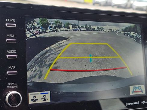 Used 2023 Toyota Camry XLE FWD image 29