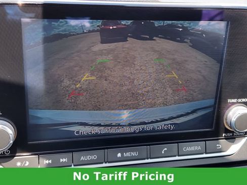 Used 2024 Nissan Altima 2.5 SR FWD image 18