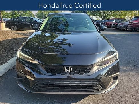 Used 2024 Honda Civic LX image 3