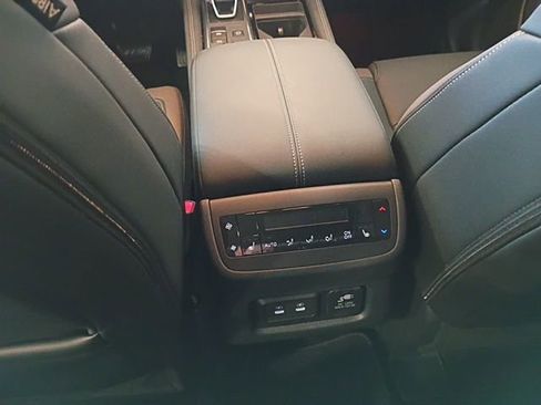 New 2026 Nissan Pathfinder Platinum image 15