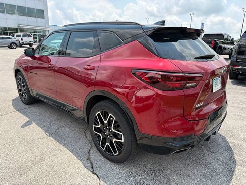Used 2024 Chevrolet Blazer RS w/ Driver Confidence II Package AWD/4WD image 4