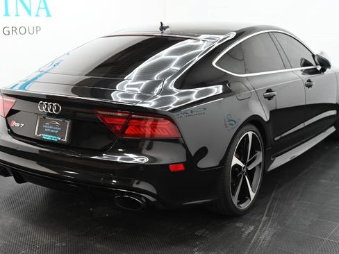 Used 2016 Audi RS 7 Prestige w/ Driver Assistance Package AWD/4WD image 3