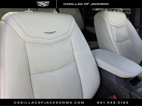 Certified 2022 Cadillac XT5 Sportv image 31