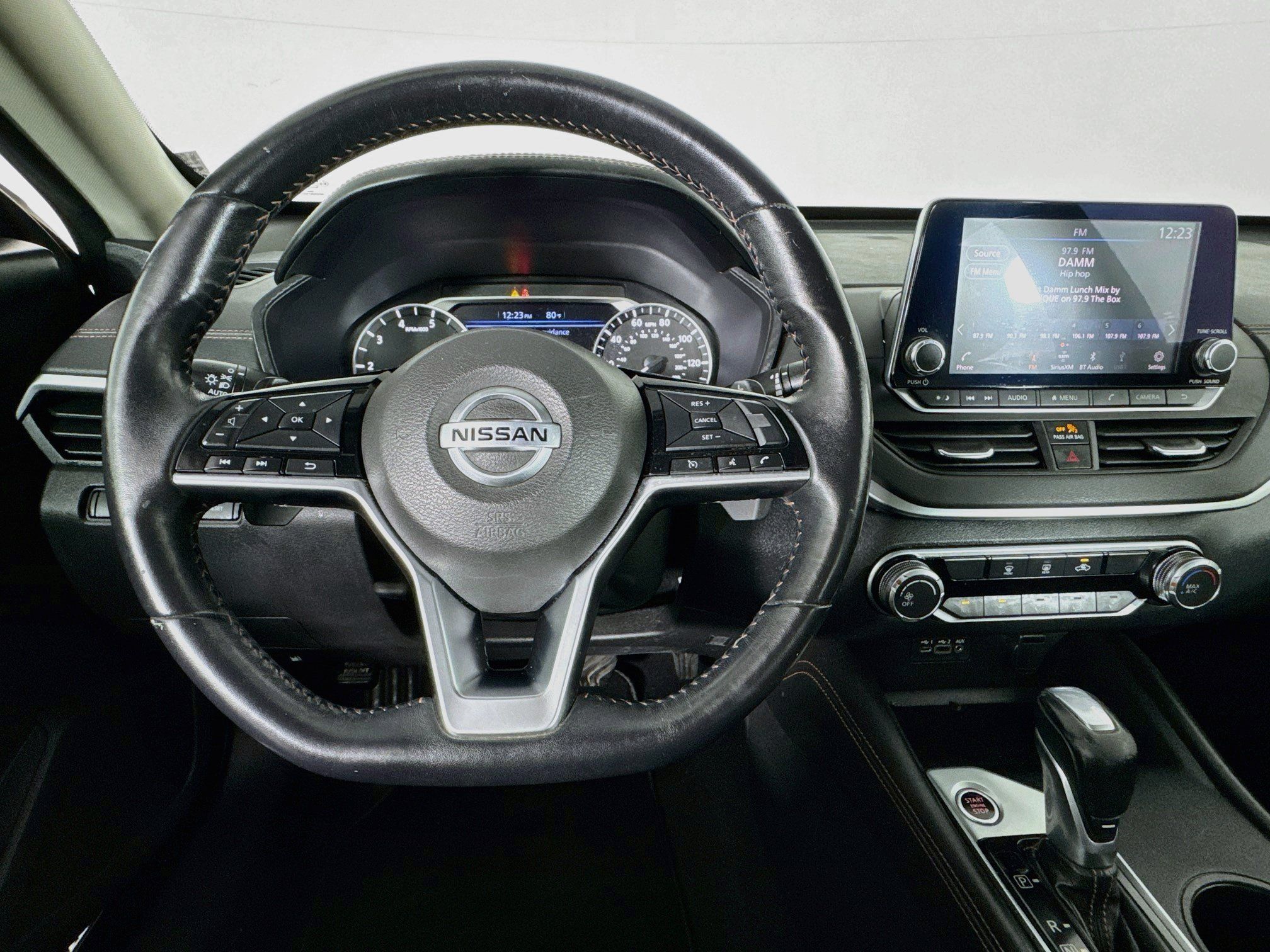 Used 2019 Nissan Altima 2.5 SR FWD image 17