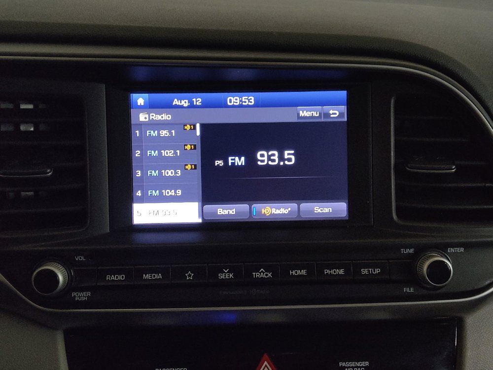Used 2019 Hyundai Elantra SEL FWD image 25