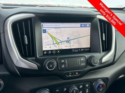 Used 2023 GMC Terrain SLE w/ Driver Convenience Package image 18