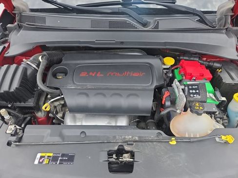 Used 2019 Jeep Compass Latitude AWD/4WD image 30