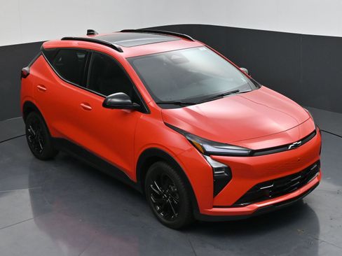 New 2027 Chevrolet Bolt RS w/ Technology Package FWD image 45