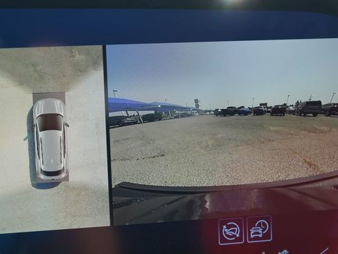 New 2025 Chevrolet Equinox EV RS image 30