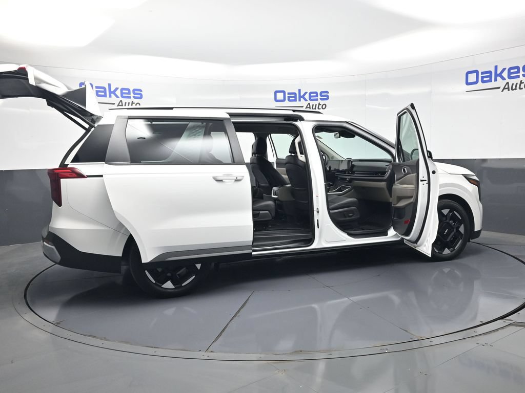 Certified 2026 Kia Carnival EX FWD image 54