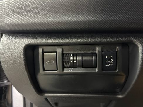 Used 2026 Subaru Forester Premium AWD/4WD image 23