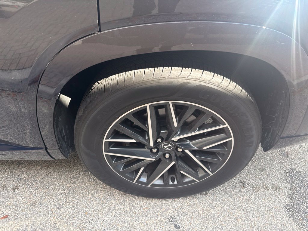 Used 2025 Lexus TX 350 AWD w/ Technology Package image 6