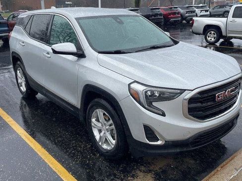 Used 2020 GMC Terrain SLE FWD image 4