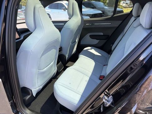 New 2026 Volvo EX30 Ultra w/ Protection Package Premier AWD/4WD image 9