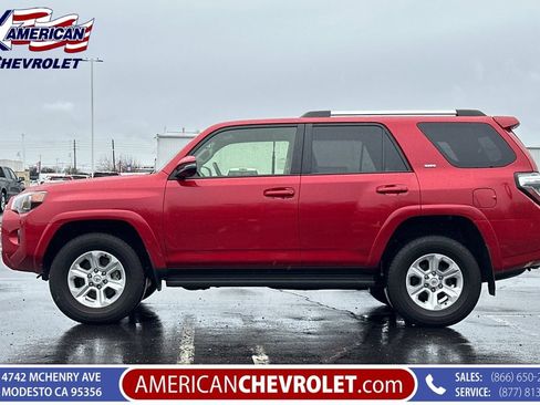 Used 2024 Toyota 4Runner SR5 Premium AWD/4WD image 7