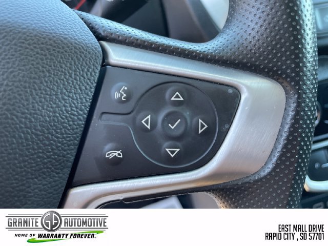 Used 2024 GMC Terrain SLE AWD/4WD image 32