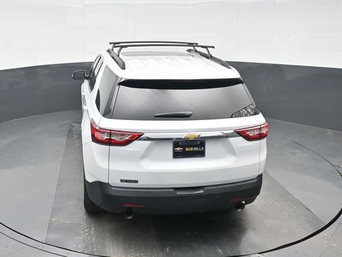 Used 2021 Chevrolet Traverse LT w/ LT Premium Package image 20