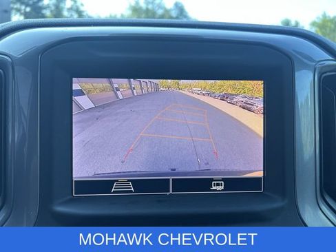 Certified 2022 Chevrolet Silverado 1500 Custom Trail Boss AWD/4WD image 15