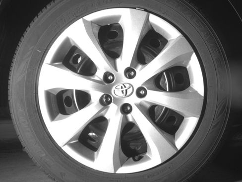 Used 2025 Toyota Corolla LE FWD image 18