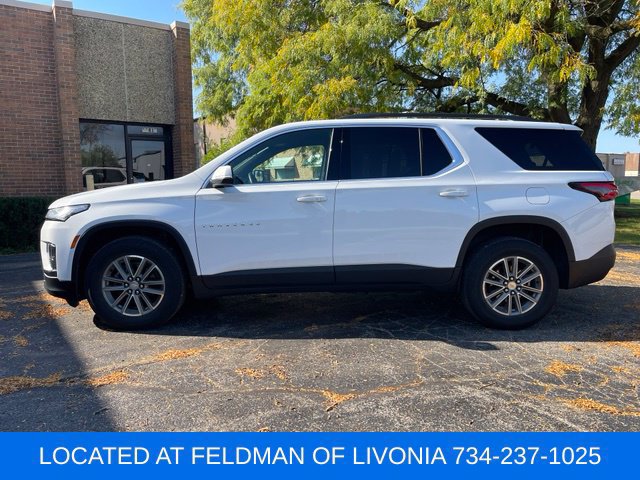 Certified 2023 Chevrolet Traverse LT FWD image 2