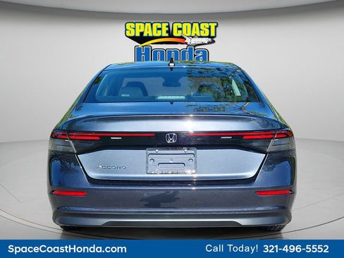 Certified 2023 Honda Accord EX image 6