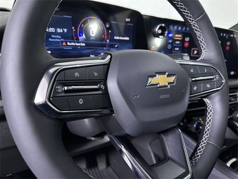 New 2026 Chevrolet Traverse LT w/ Sun and Wheel Package image 11