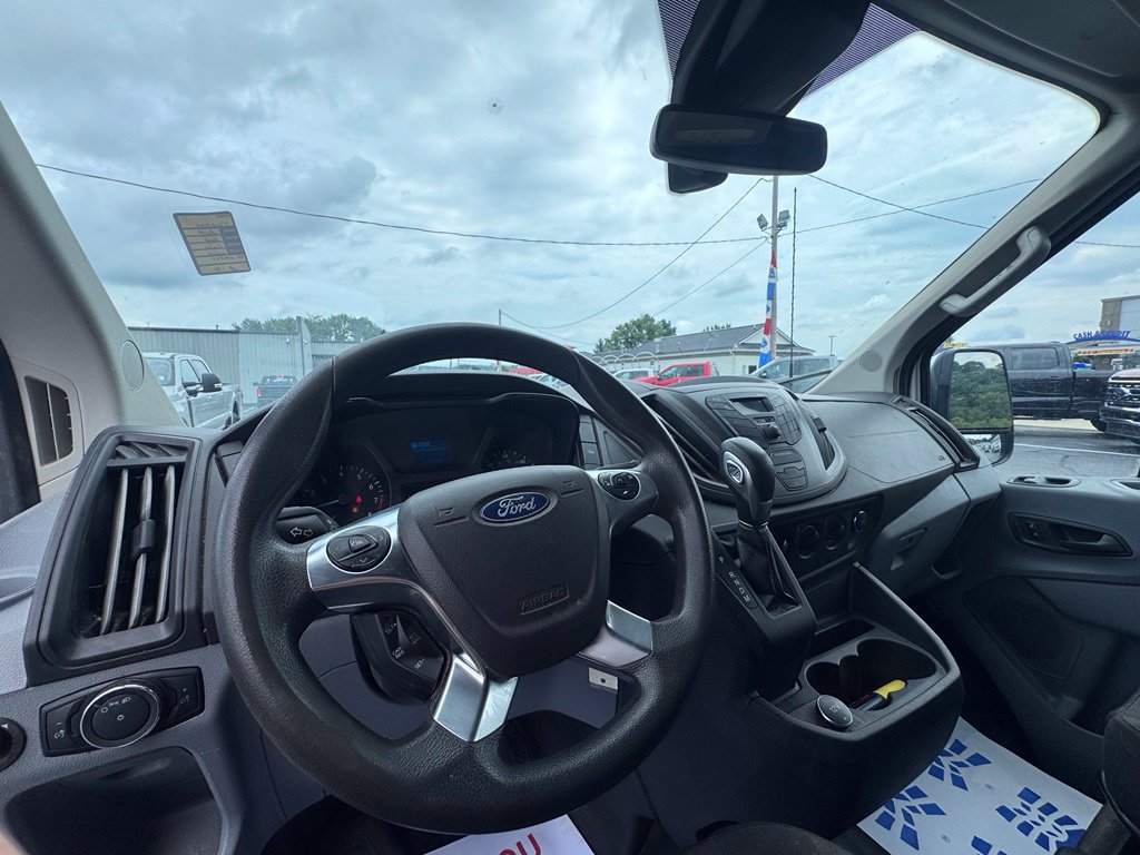 Used 2019 Ford Transit 250 148 Medium Roof RWD image 10