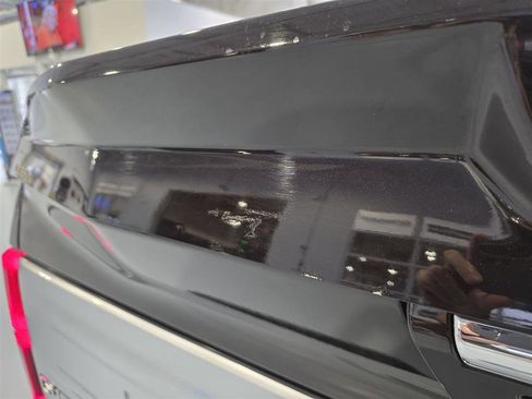 Used 2019 Ford F150 Platinum image 11