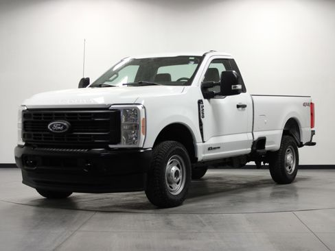 Used 2023 Ford F250 XL image 8