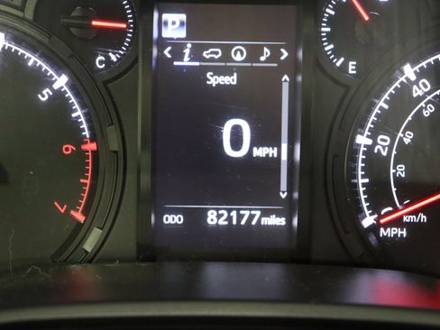 Used 2020 Toyota 4Runner SR5 Premium image 42