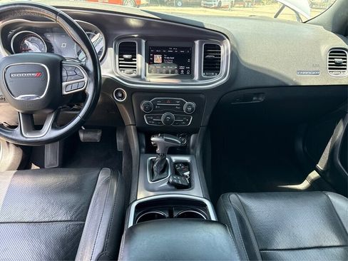 Used 2021 Dodge Charger SXT w/ Leather Interior Group image 66